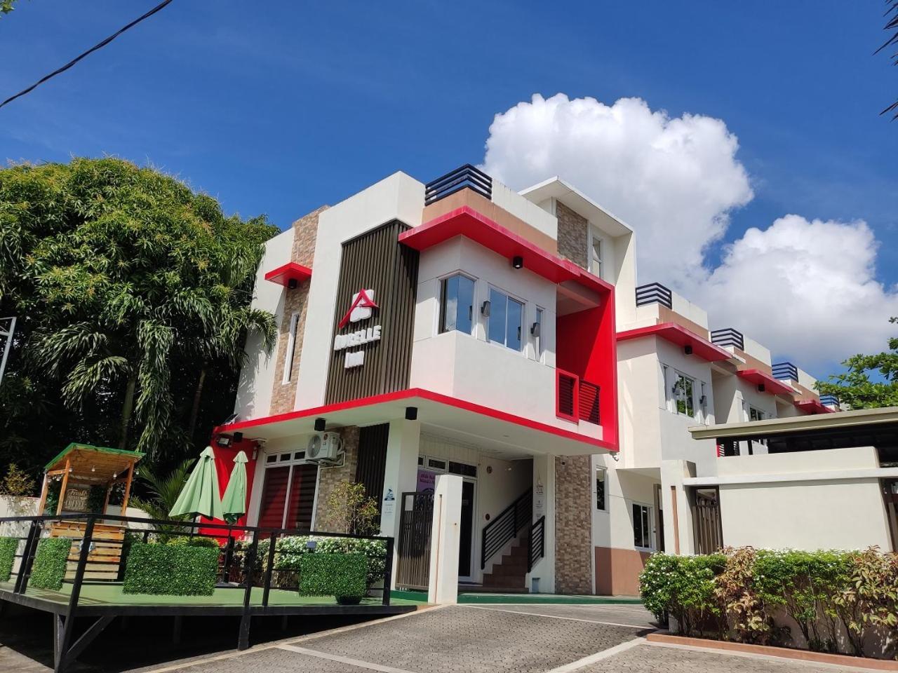 Aurelle Inn Legazpi City Exteriör bild